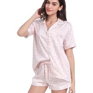 Blush Leopard Women's Pajamas Short Sleeve PJ Set